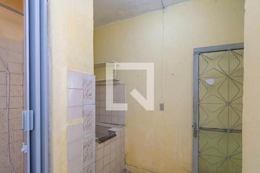 House for rent with no parking, 2 bedrooms and 52 m² — photo 25