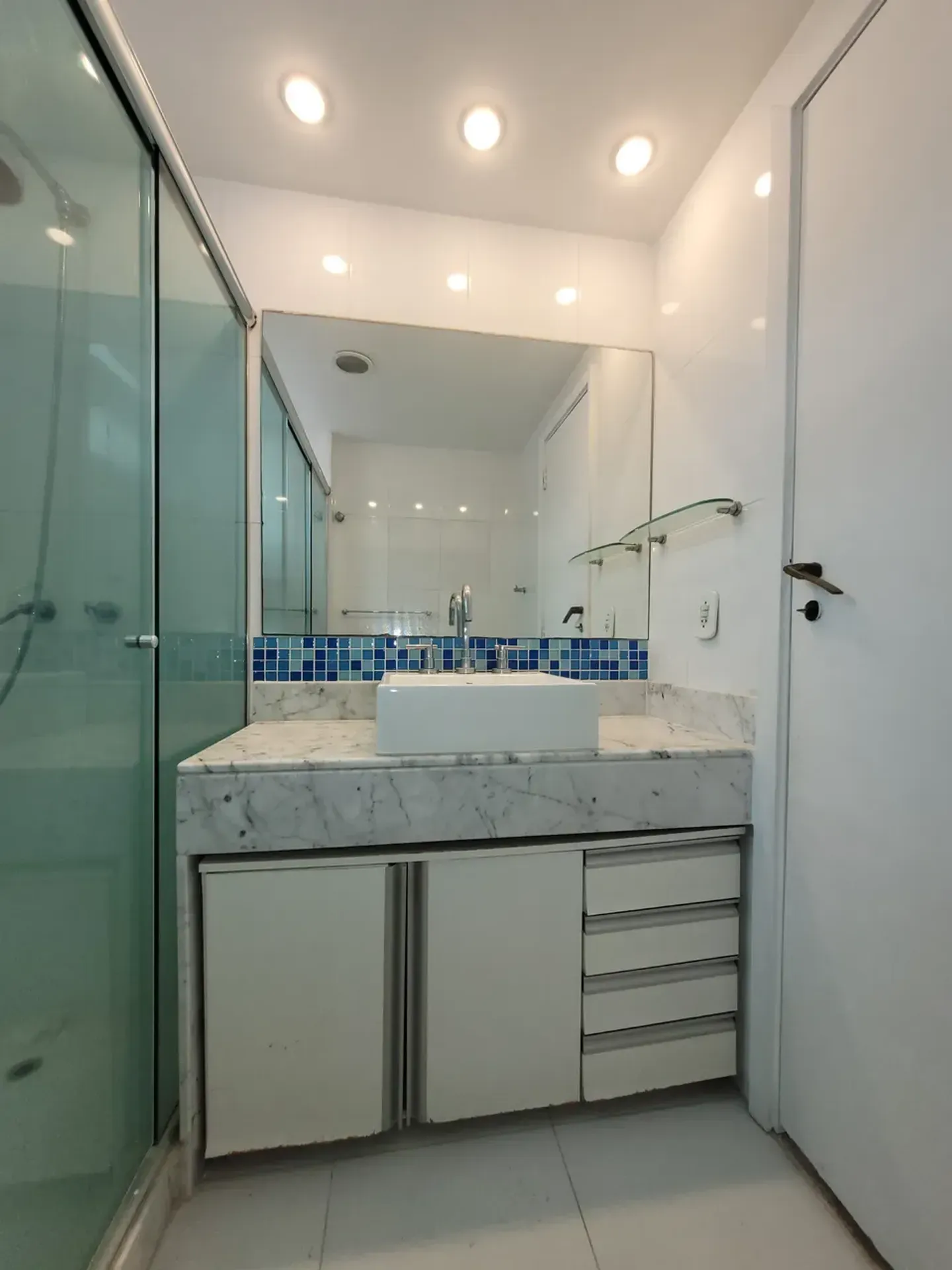 Rental apartment with 3 bedrooms and 103 m² — photo 31