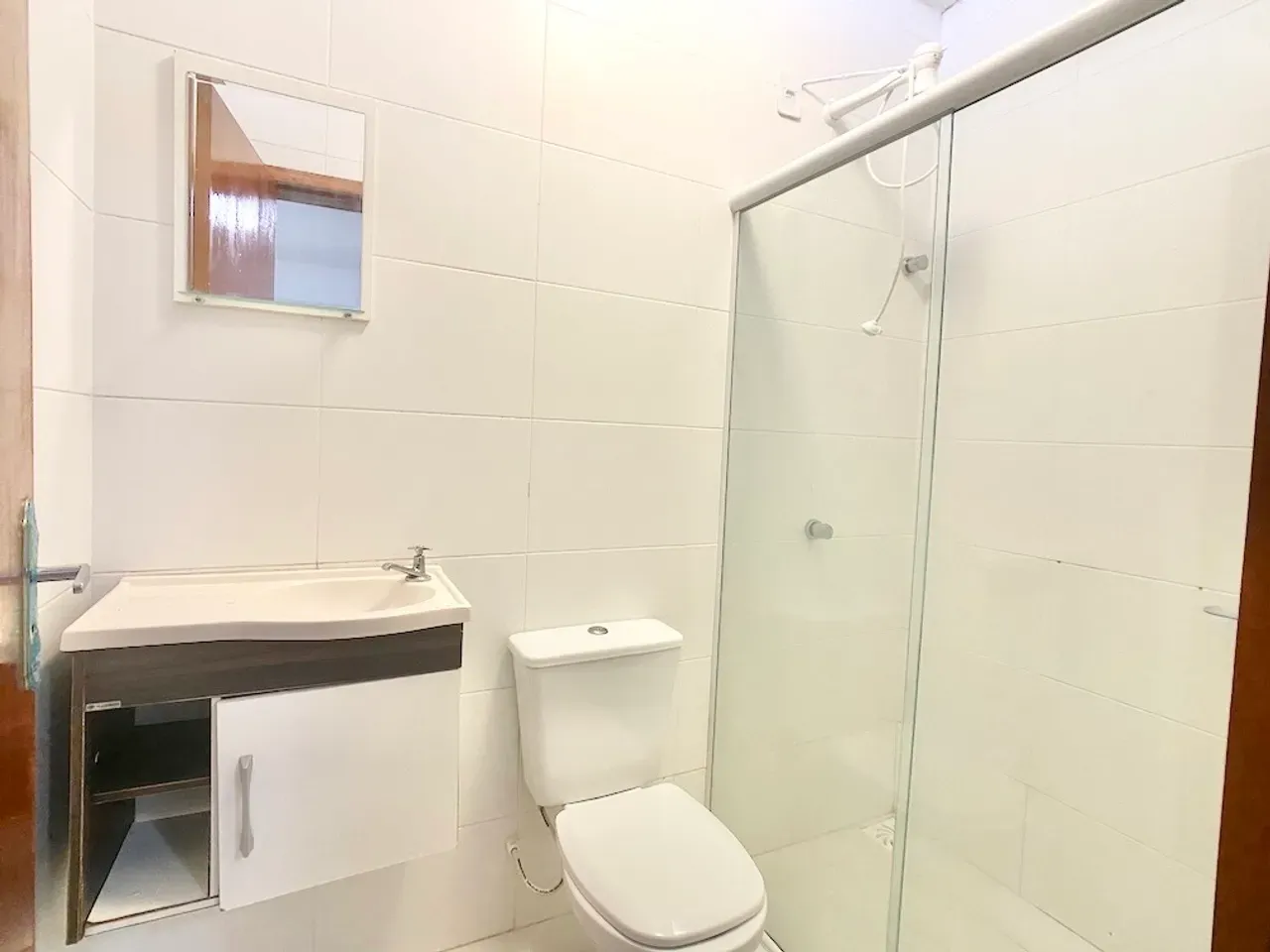 Studio apartment with 1 bedroom and private bathroom — photo 4