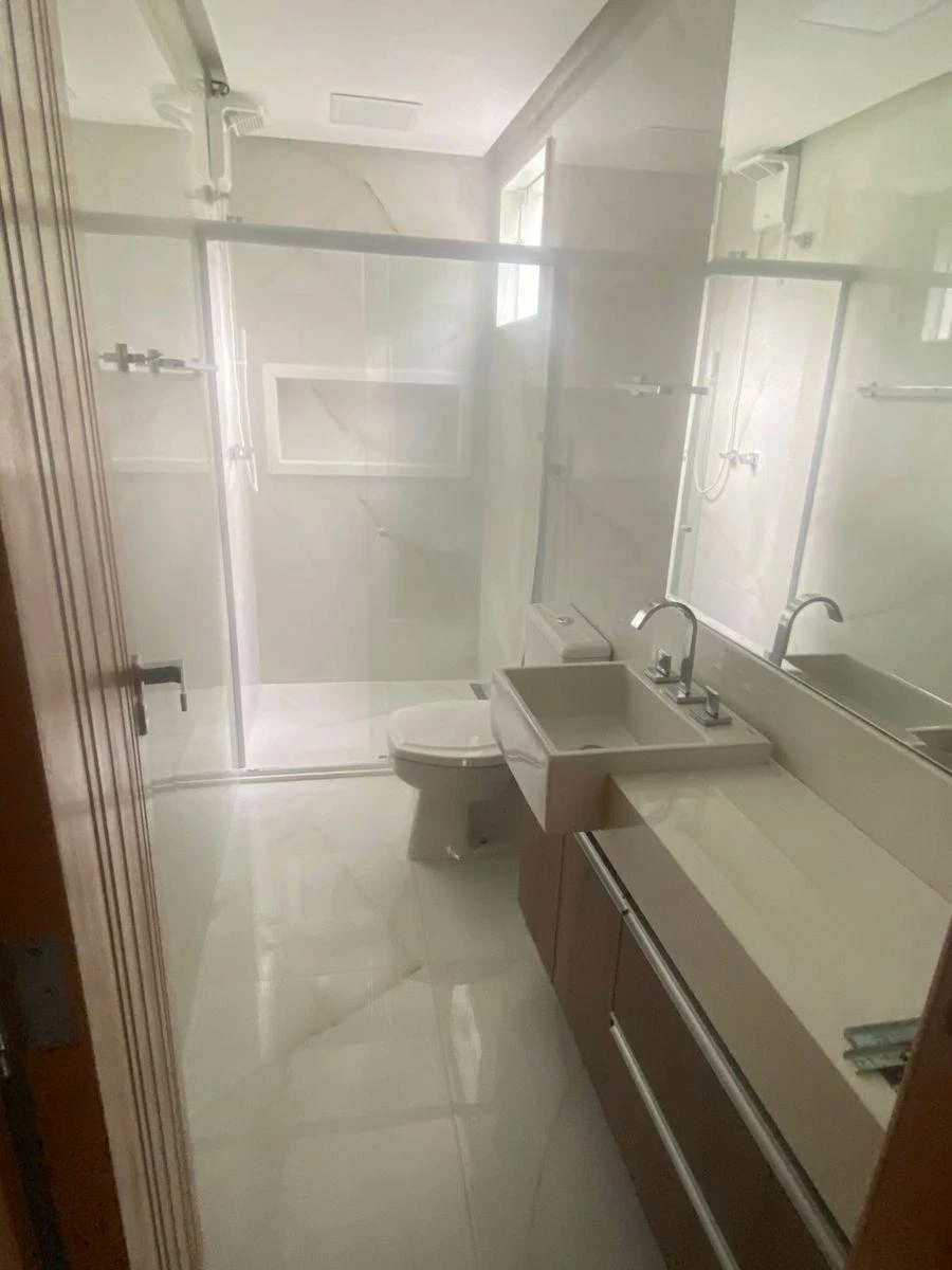 House with 1 en-suite bedroom and 1 total bathroom — photo 8