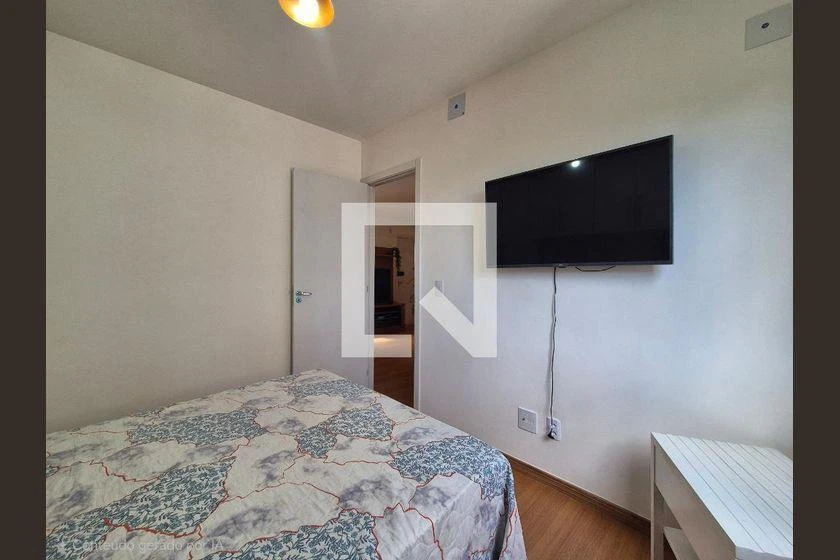 Furnished 2-bedroom apartment with an open-plan kitchen — photo 20