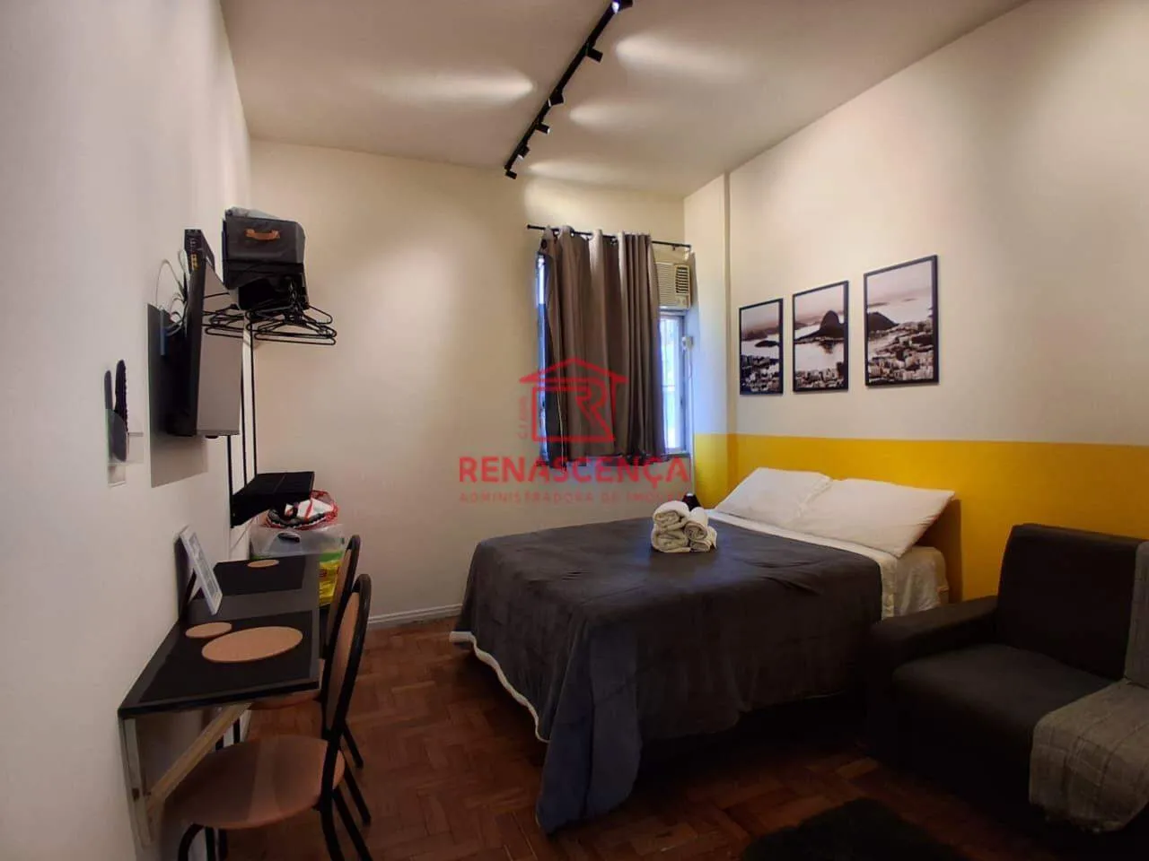 Studio on the 2nd floor with a home office — photo 4