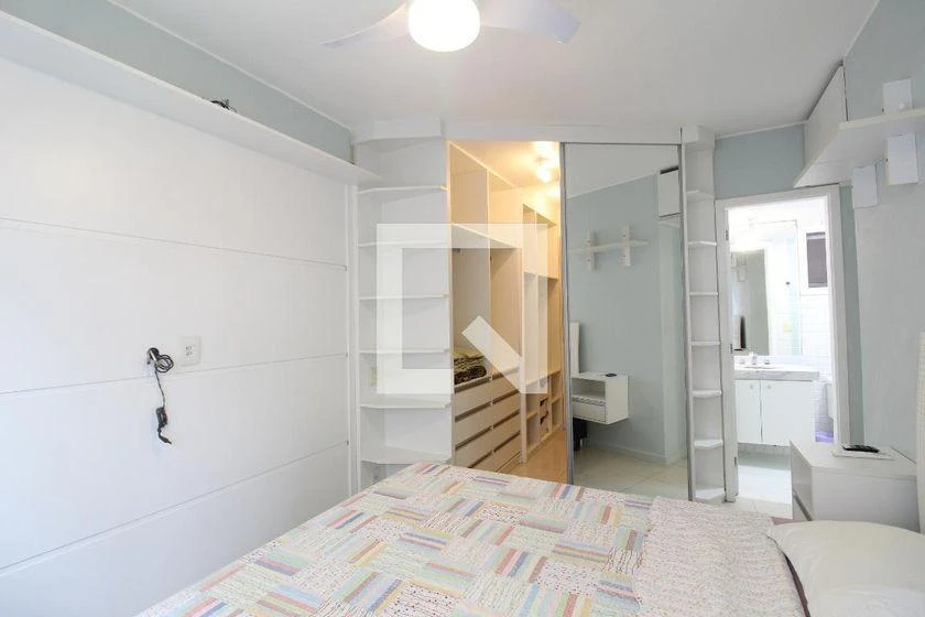 98 m² furnished apartment with 3 bedrooms and parking — photo 20