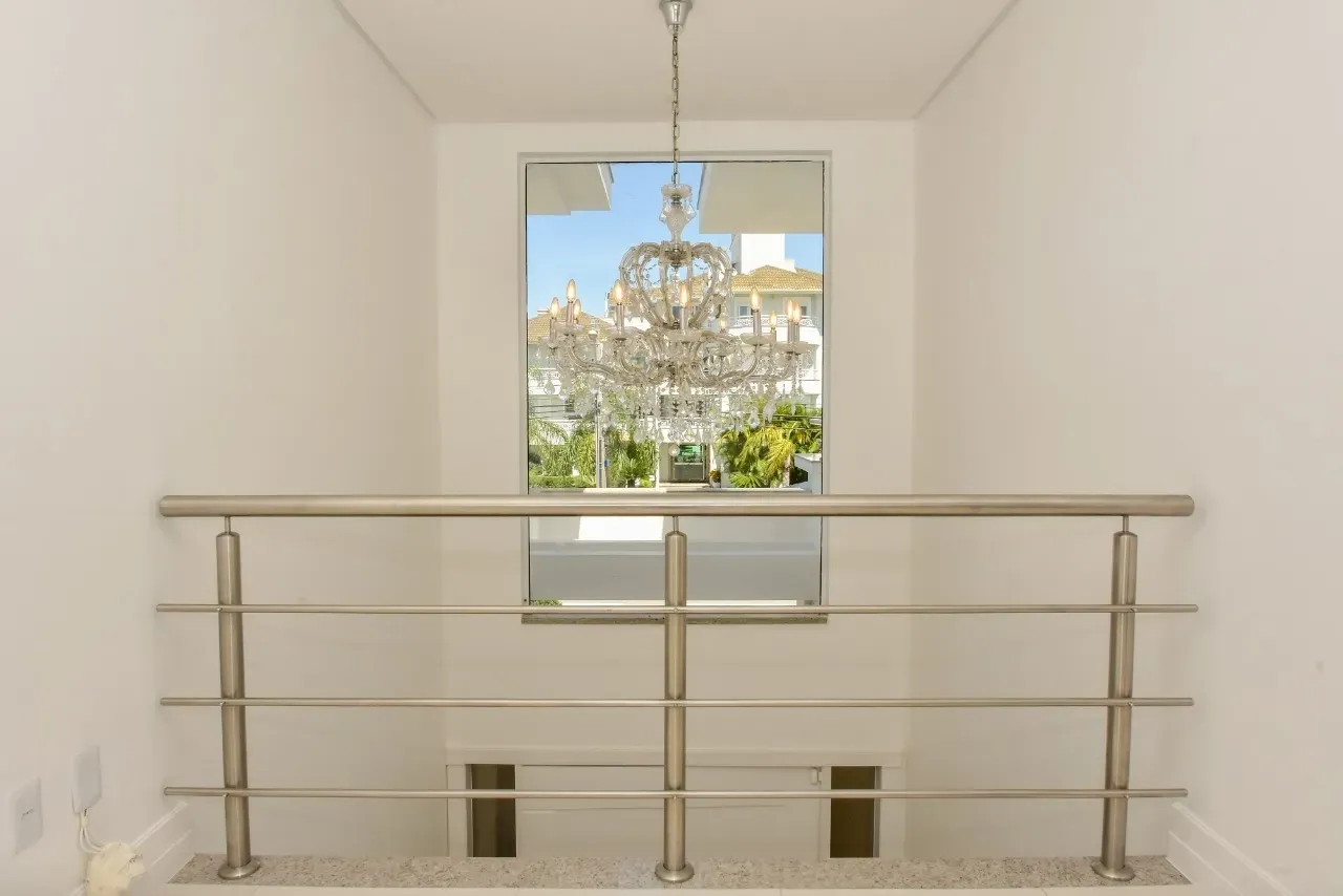 Casa mobiliada com 4 suítes e piscina aberta — photo 93