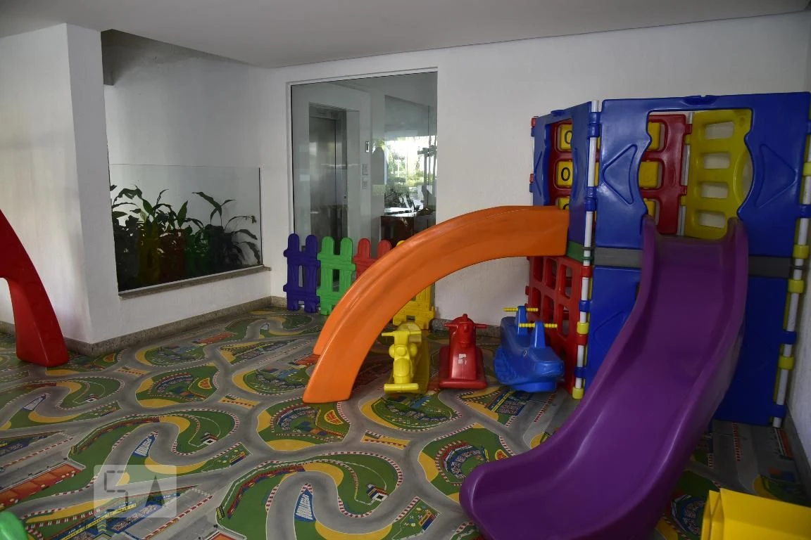 Apartamento mobiliado com 5 quartos e 2 suítes — photo 45