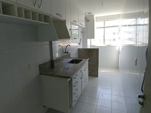 Unfurnished 114 m² apartment with 3 bedrooms and balcony — photo 23