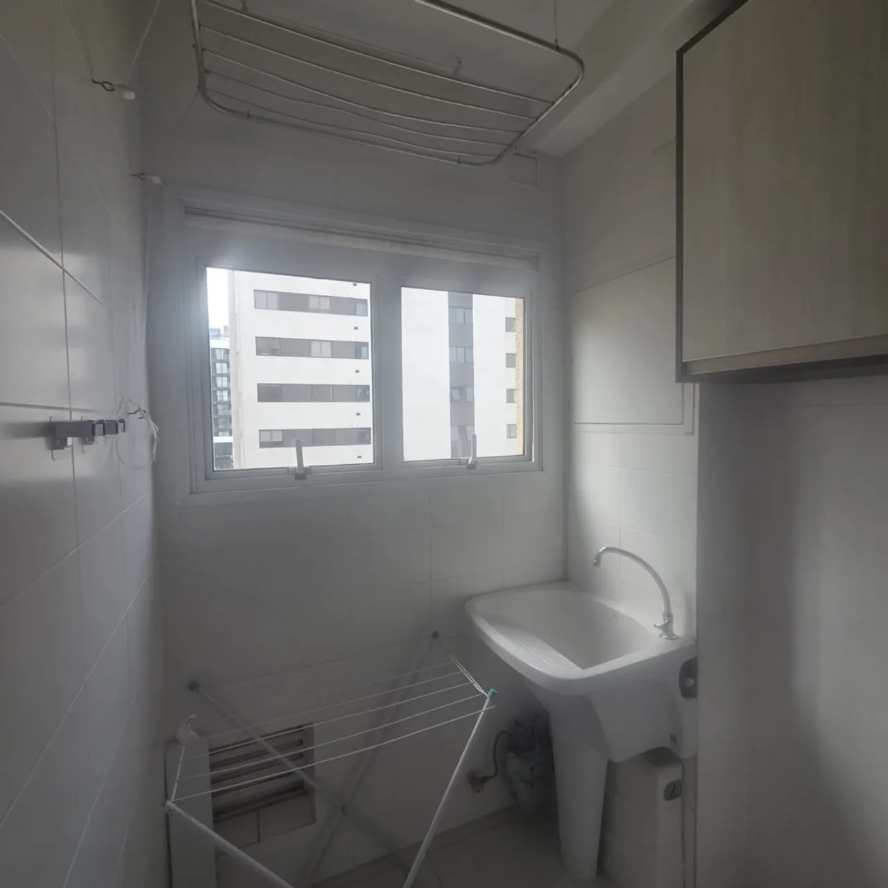 Furnished 1-bedroom apartment with 1 parking spot — photo 5