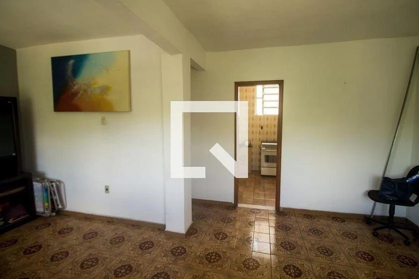 2-bedroom apartment in a building with a pool — photo 6