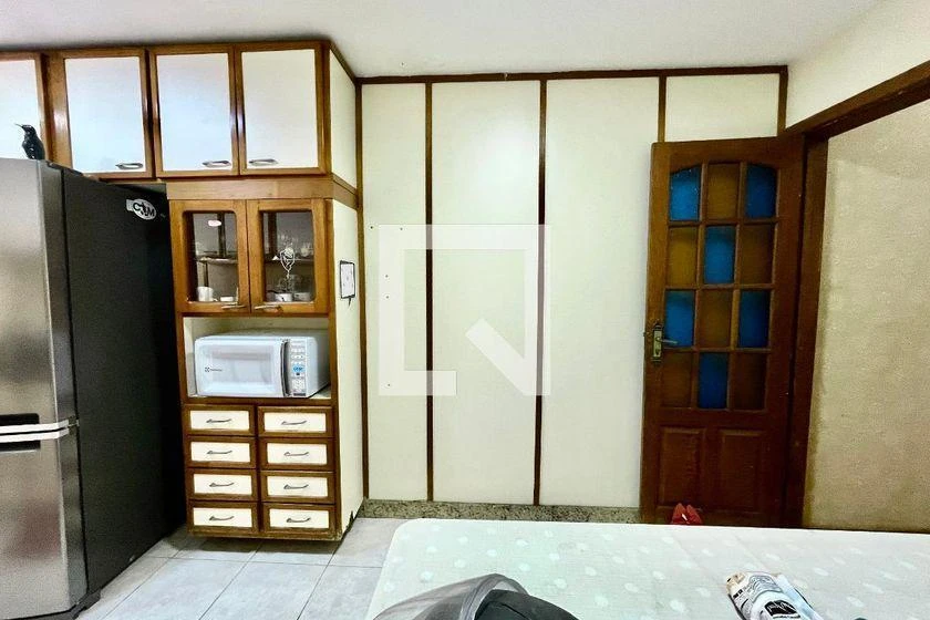 Furnished apartment, 170 m², with a home office — photo 26