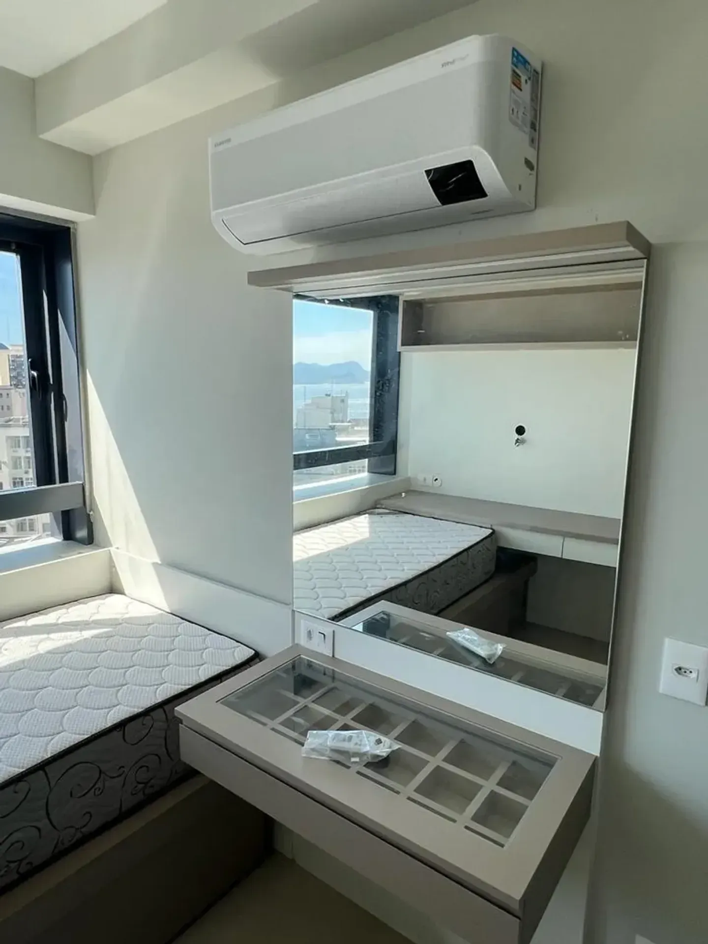 2-bedroom apartment with a water view in Rio de Janeiro — photo 54