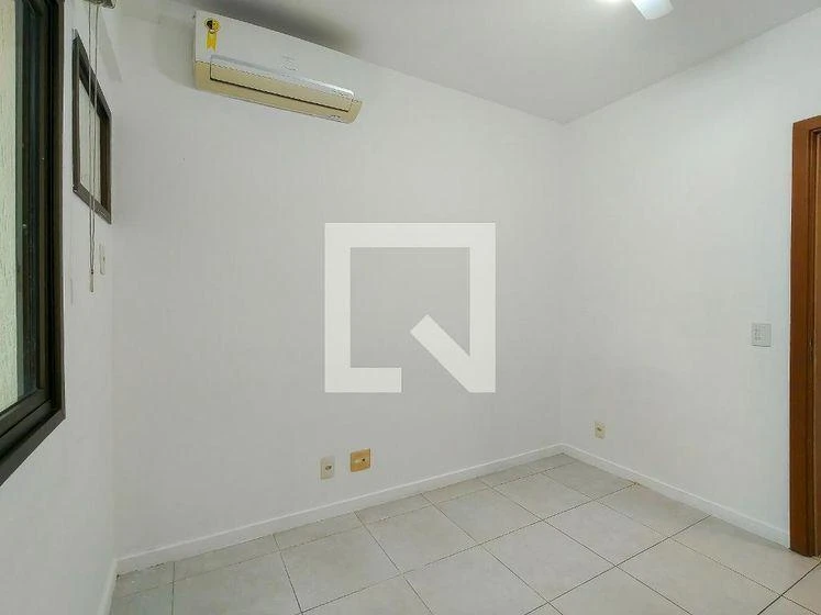 Квартира 293 м² з робочим місцем та гардеробною — photo 19