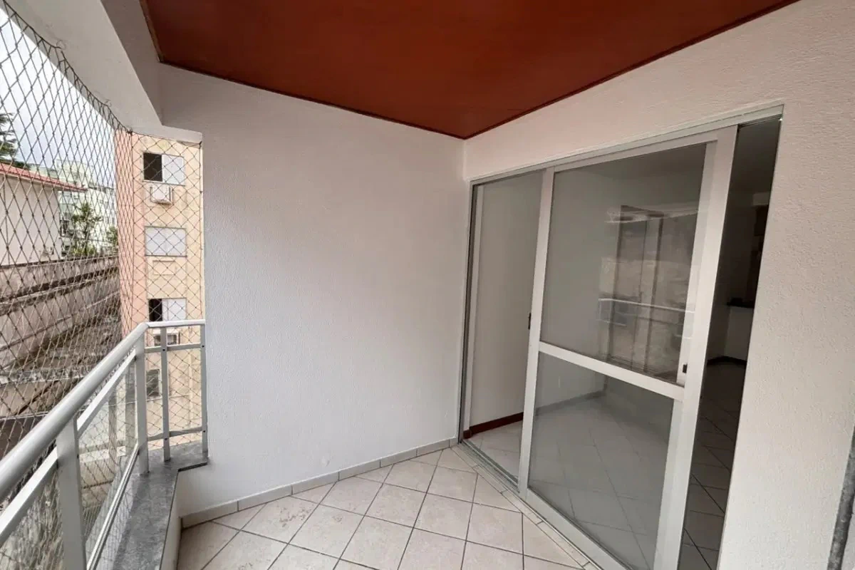 3-bedroom apartment, 1 with its own bathroom, 85 m² — photo 7
