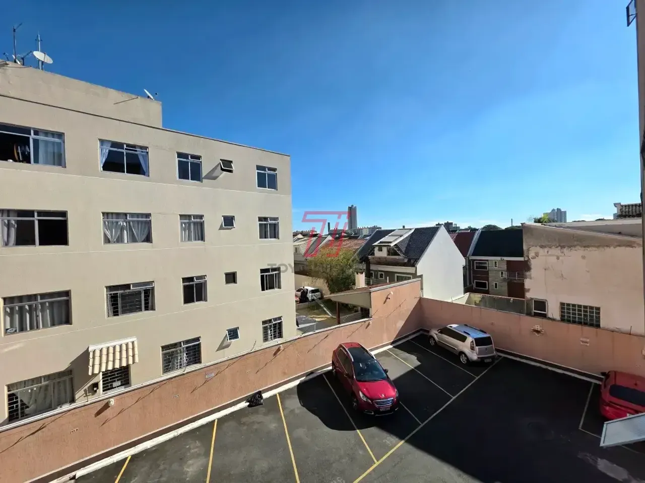 Unfurnished 3-bedroom apartment with 1 parking space — photo 5