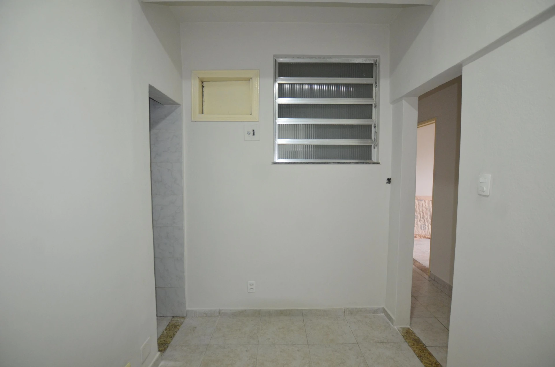 3-bedroom apartment with 2 bathrooms and no parking — photo 26