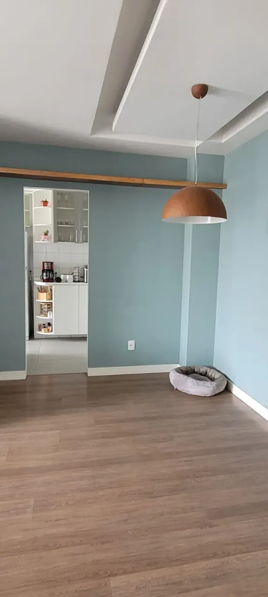 Furnished apartment, 96 m², with a glass-enclosed balcony — photo 7