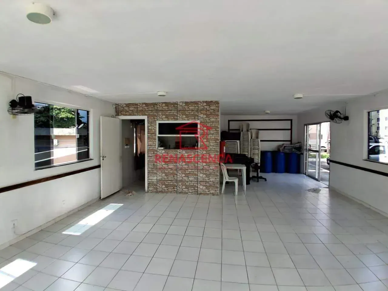 Washing machine in a 2-bedroom apartment, 45 m² — photo 23