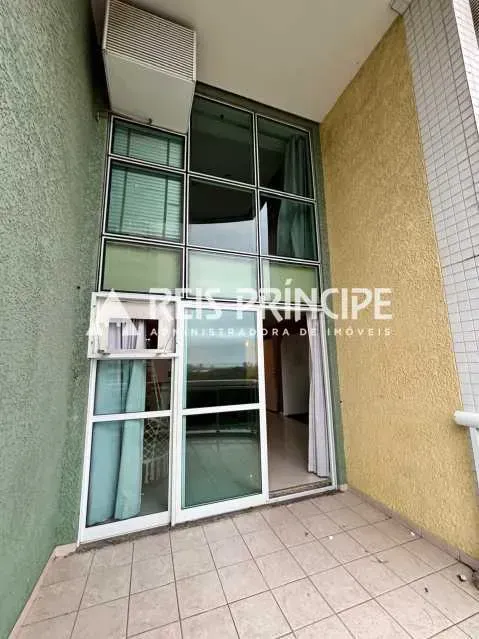 Unfurnished 2-bedroom apartment with 3 bathrooms — photo 13