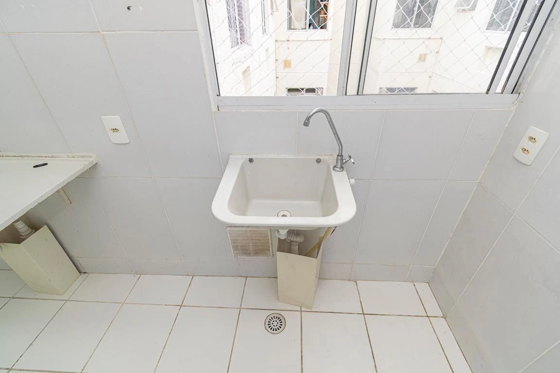 2-bedroom apartment with 1 bathroom, no parking — photo 19