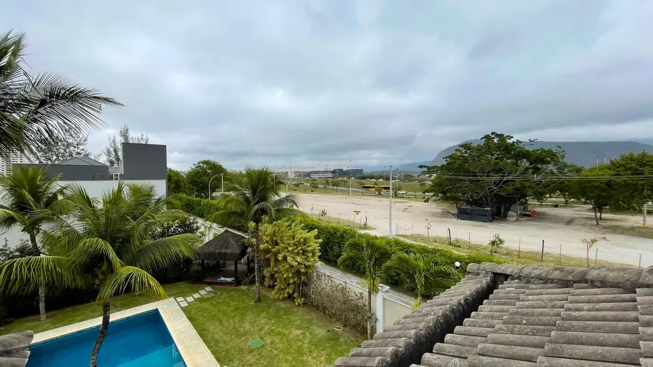 Furnished house with 4 bedrooms and an open-plan kitchen — photo 4