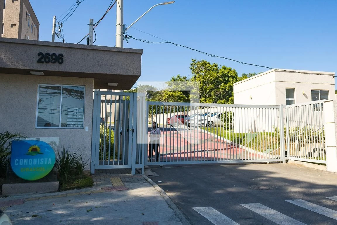 Apartamento com 2 quartos, vaga e piscina do condomínio — photo 22