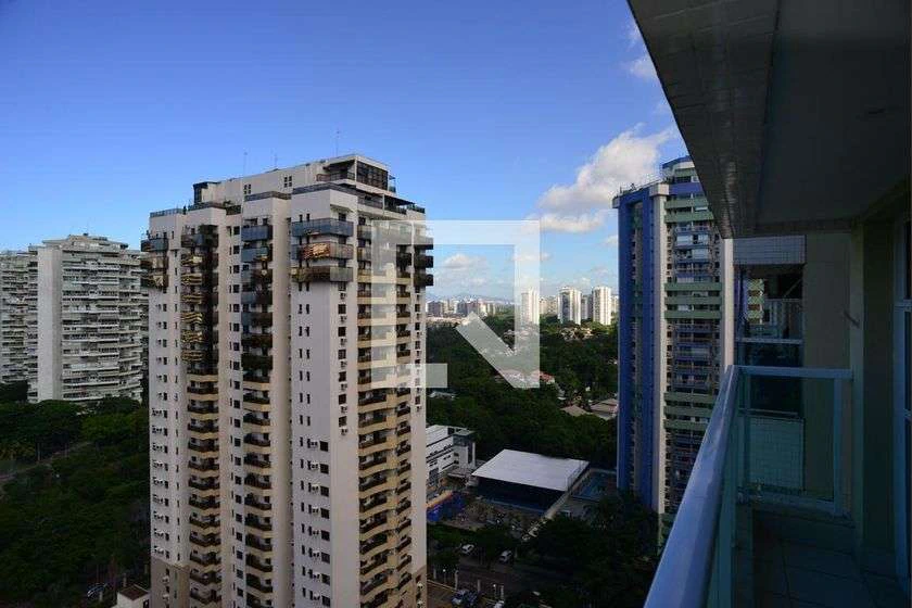 65 m² apartment with 2 bedrooms and a balcony — photo 20