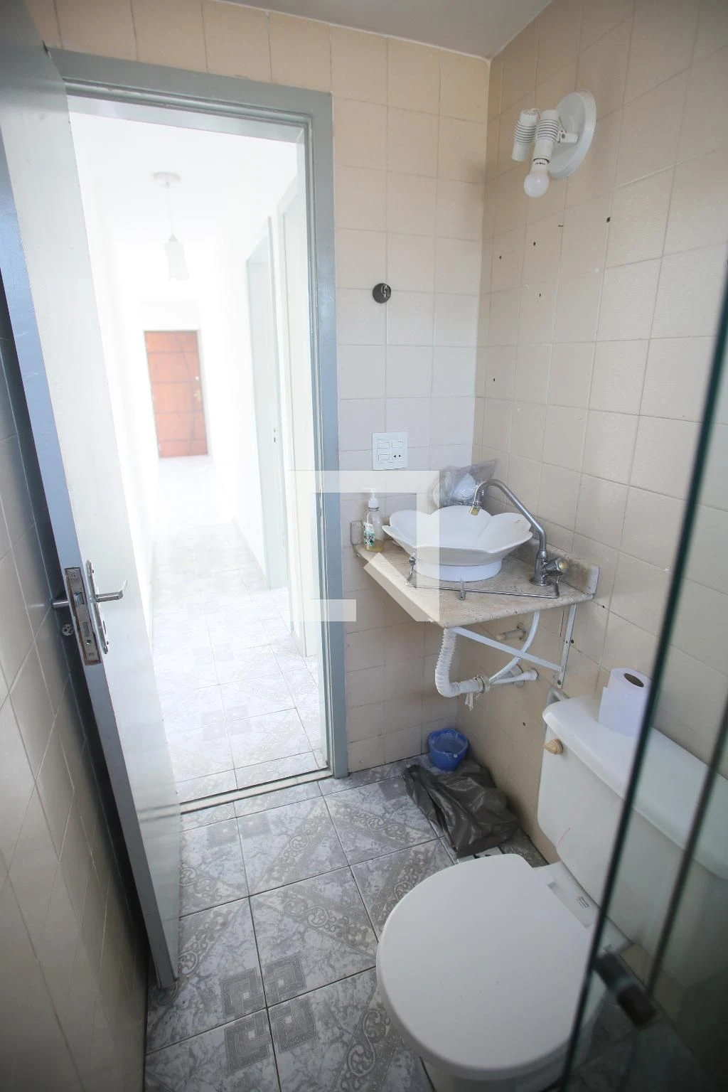 Rental apartment with 2 bedrooms and 1 bathroom — photo 31