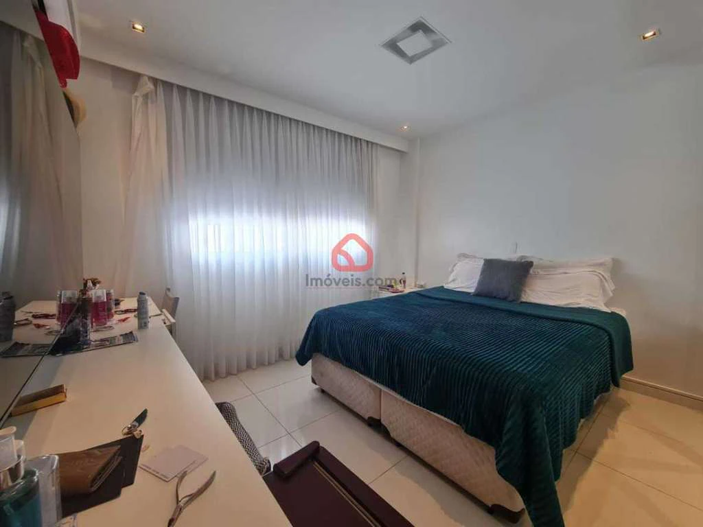Condo house with 3 en-suite bedrooms and 400 m² — photo 18