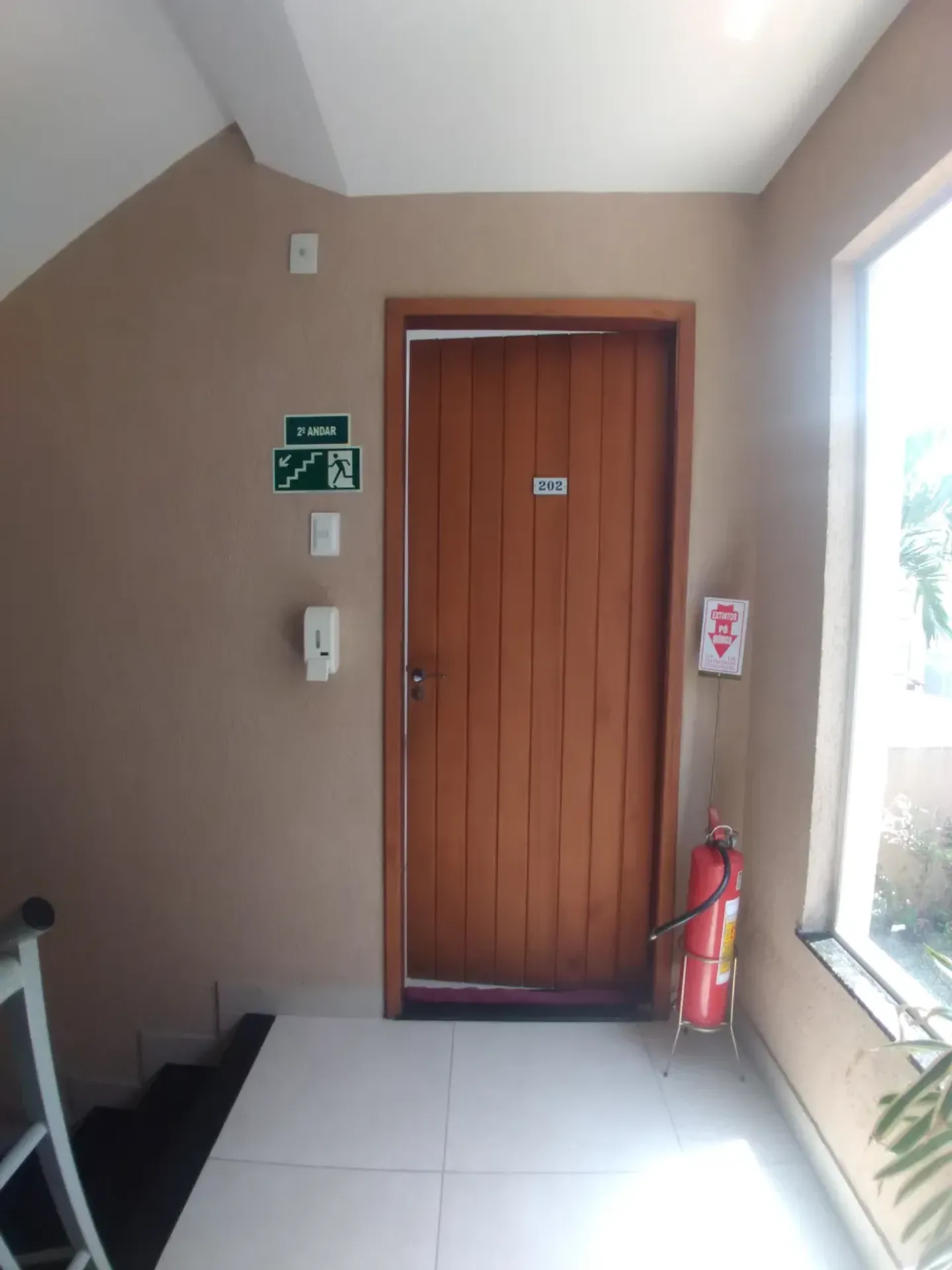 2-bedroom apartment with en-suite and air conditioning — photo 23