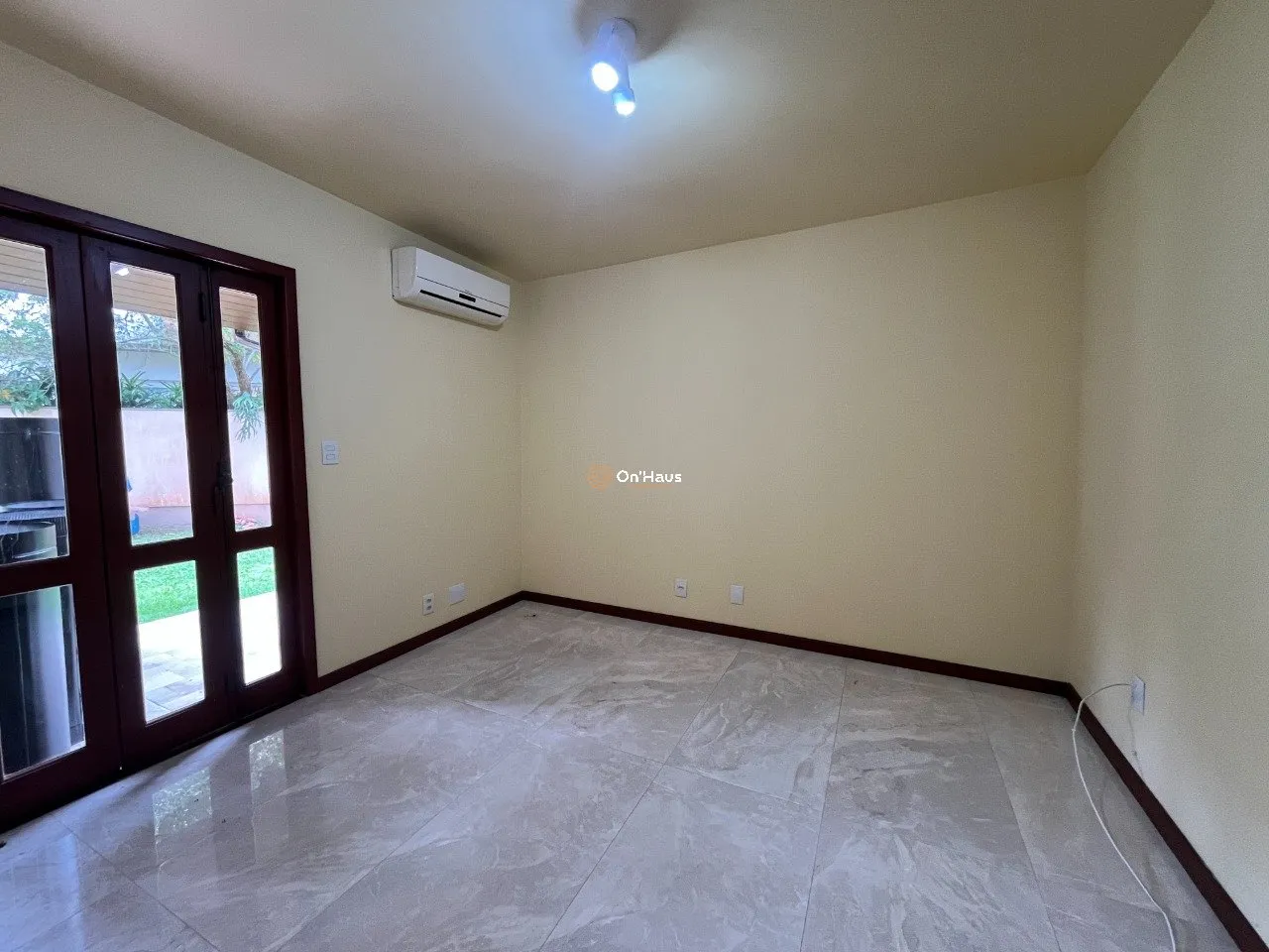 Casa para locação com varanda e jardim privativo — photo 3