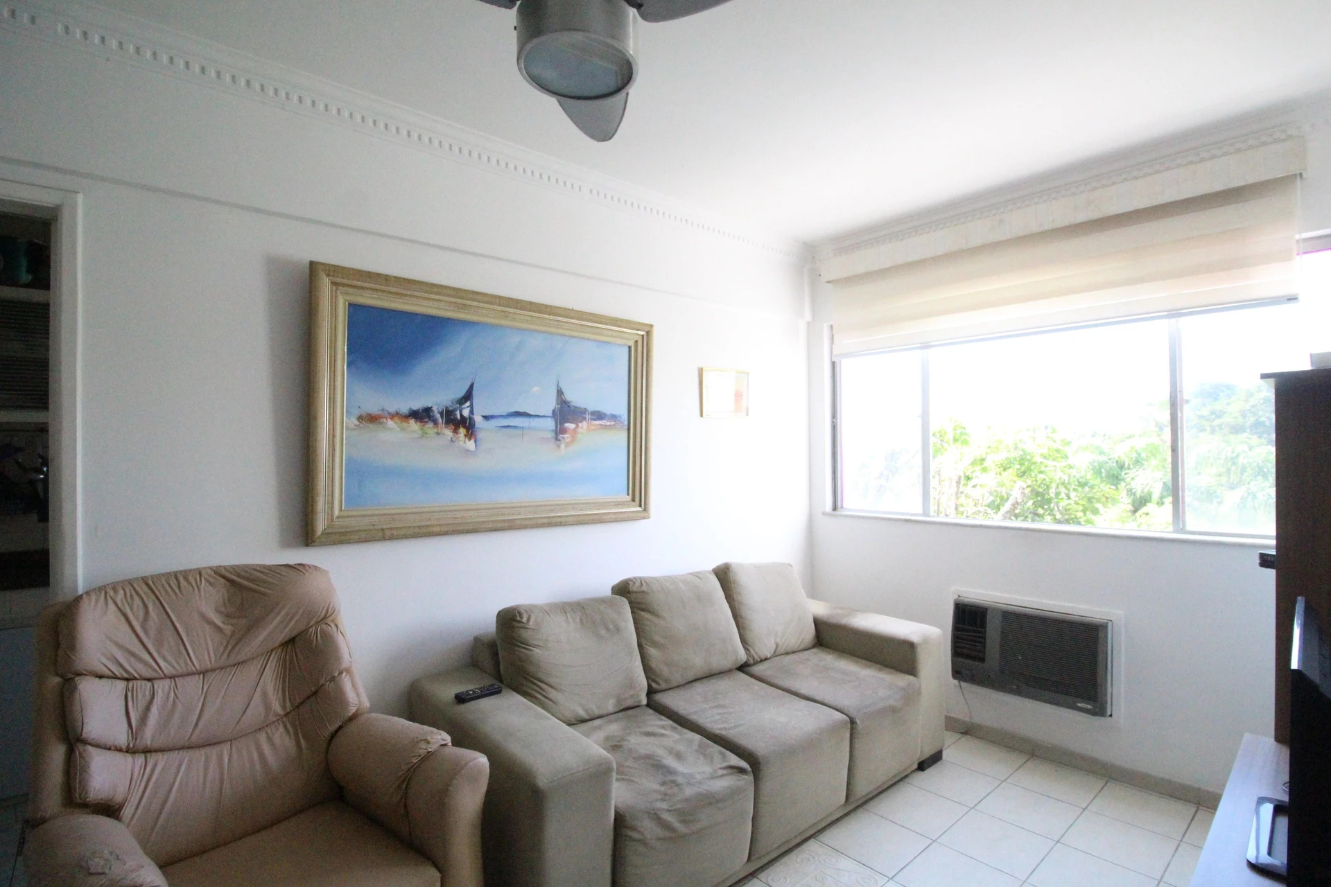 Unfurnished 2-bedroom apartment with 1 bath and parking — photo 8