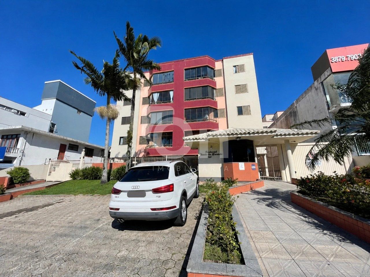 2-bedroom apartment with a home office in Florianópolis — photo 26