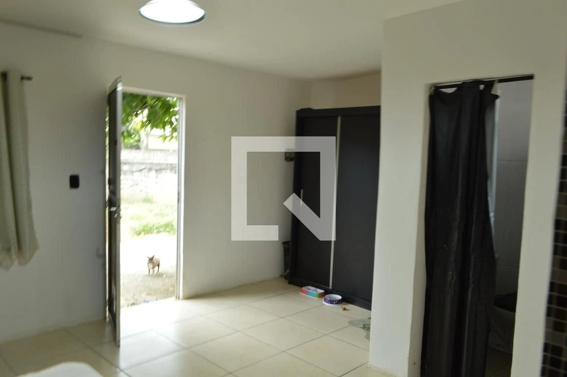 Casa sem mobília com 1 quarto e jardim privativo — photo 13