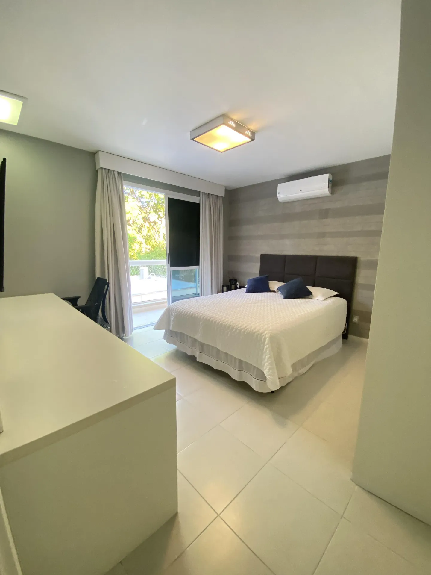 Casa de condomínio com 5 quartos e 500 m² — photo 49