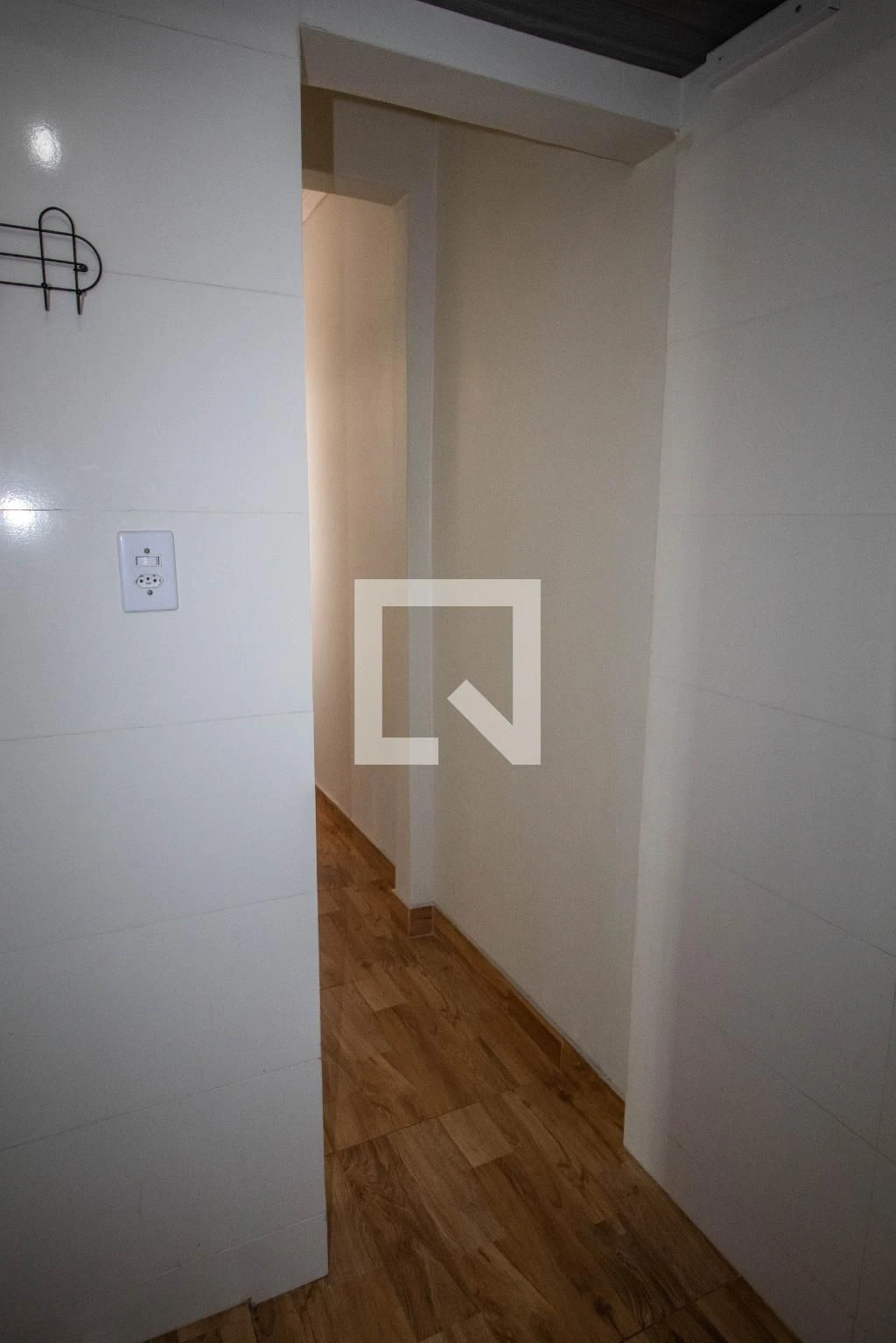 Apartment, 71 m², with wood or laminate floors — photo 23