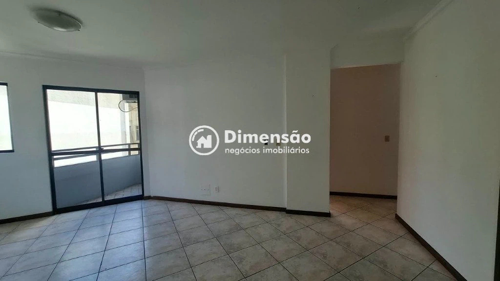 3-bedroom apartment with a home office — photo 10