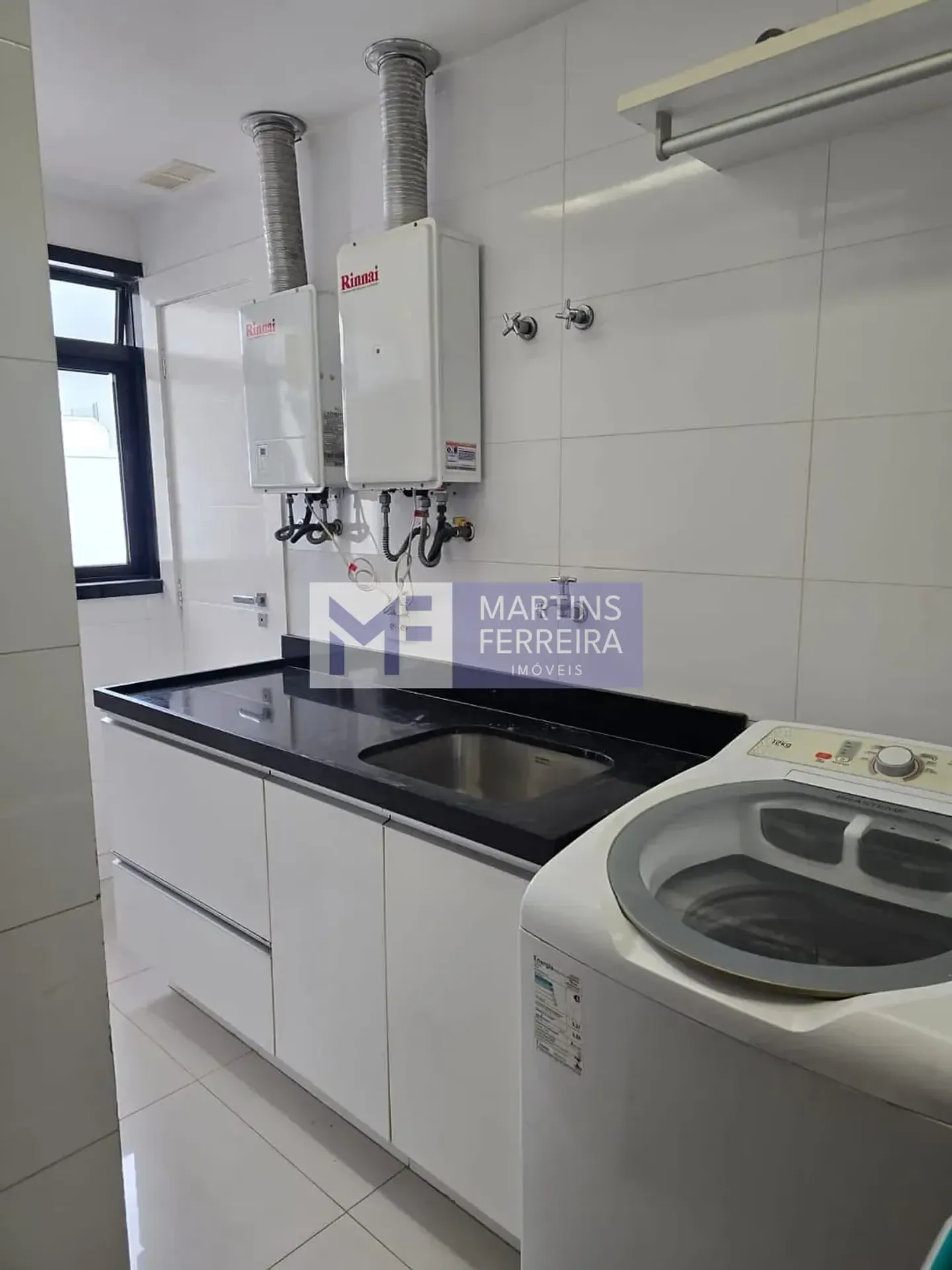 Unfurnished penthouse apartment with 4 bedrooms — photo 17