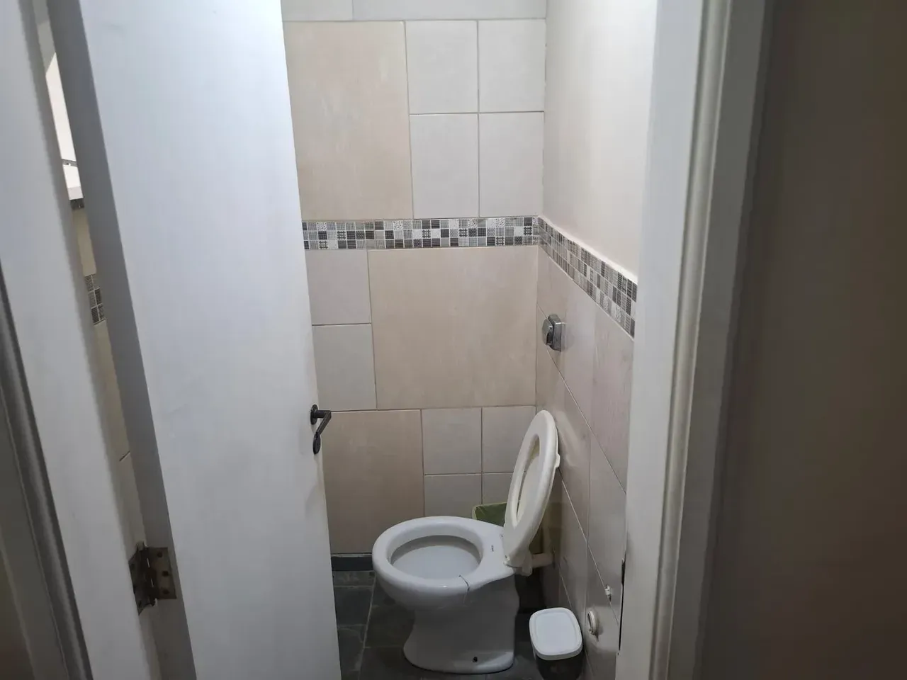 Furnished apartment with 3 bedrooms and 380 m² — photo 25