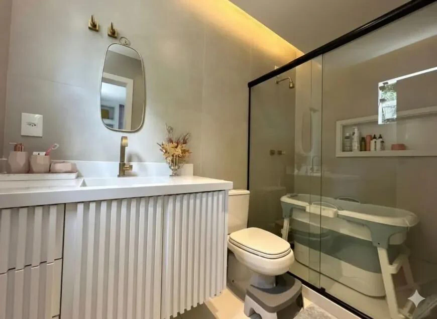 4-suite house with a private-use pool in the condo — photo 19