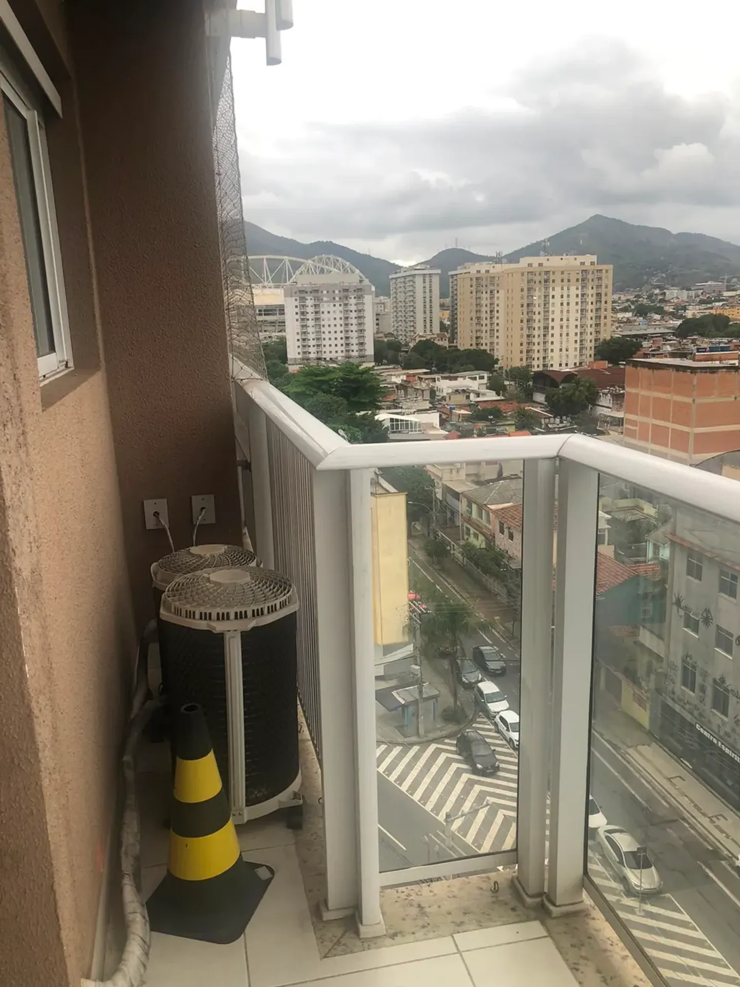 3-bedroom apartment with a home office in Rio de Janeiro — photo 8