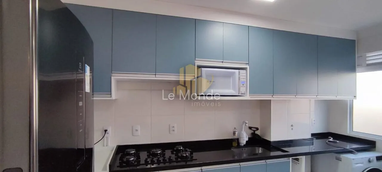 2-bedroom apartment with open-plan kitchen and gas stove — photo 11