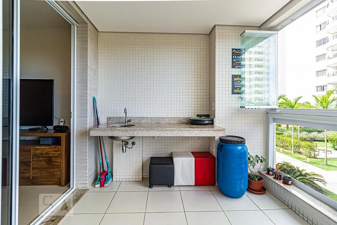 2-bedroom apartment in a building with a sauna — photo 47