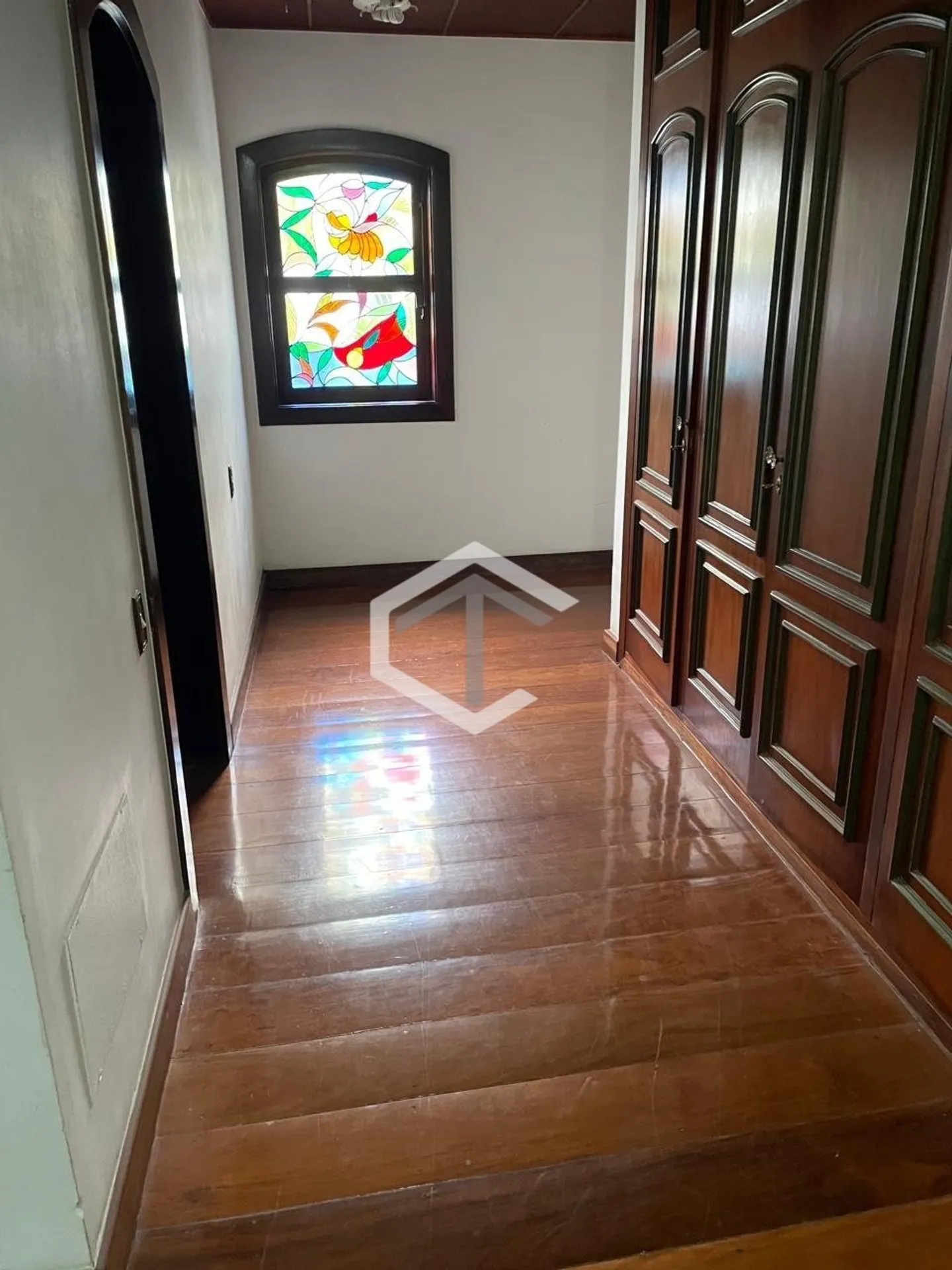 Casa com 5 suítes e 7 banheiros, 6 vagas — photo 32