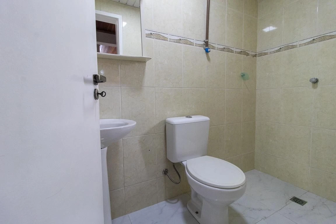 3-bedroom house with a jacuzzi — photo 56