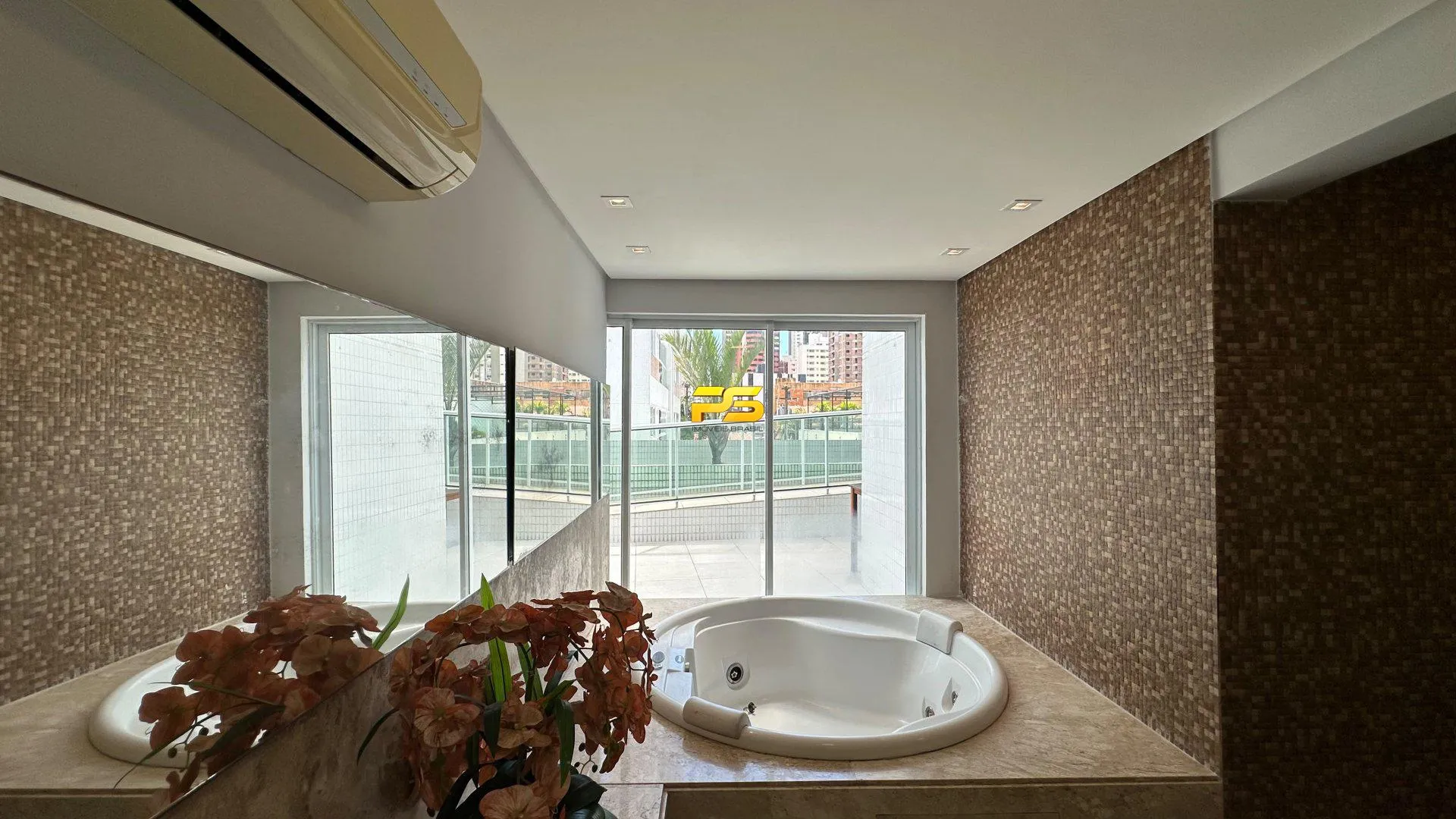 64 m² apartment with a home office and 2 parking spaces — photo 14
