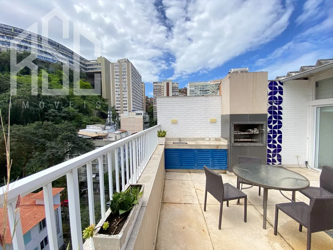 145 m² duplex penthouse with 2 bedrooms and 3 baths — photo 51