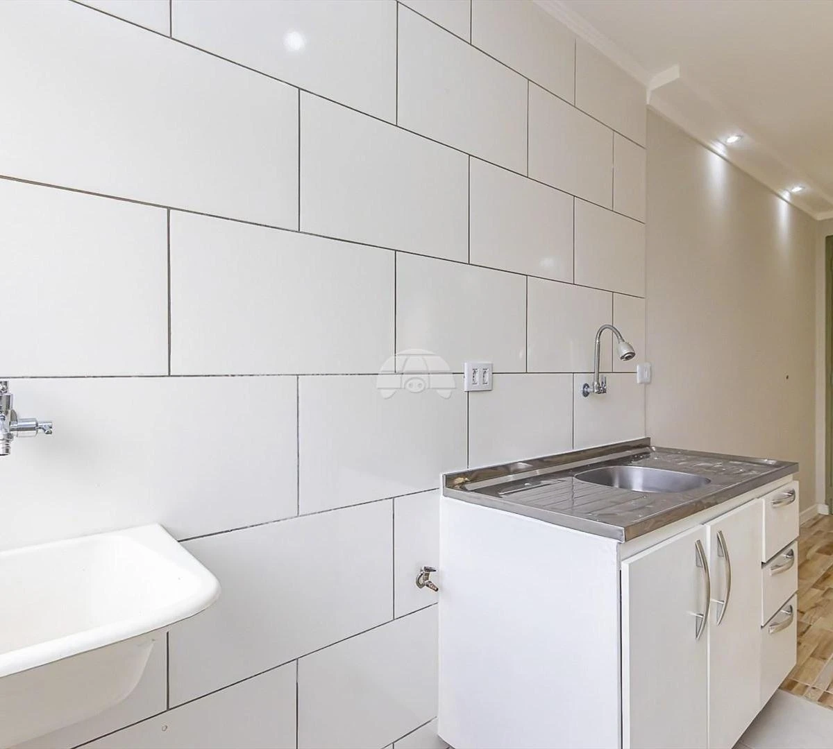 2-bedroom, 42 m² house in Curitiba — photo 15