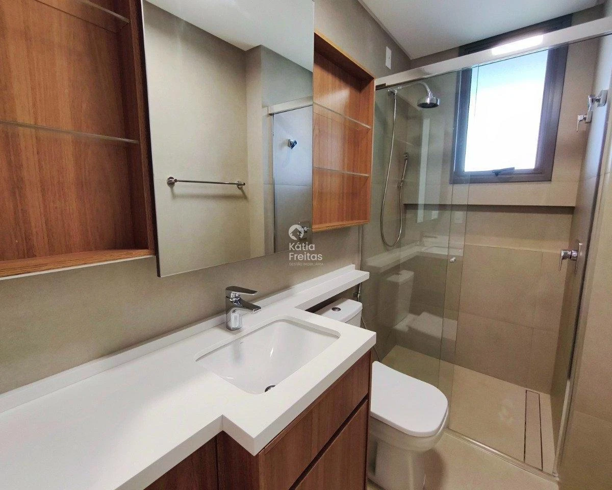 132 m² unfurnished apartment with 3 en-suites — photo 42