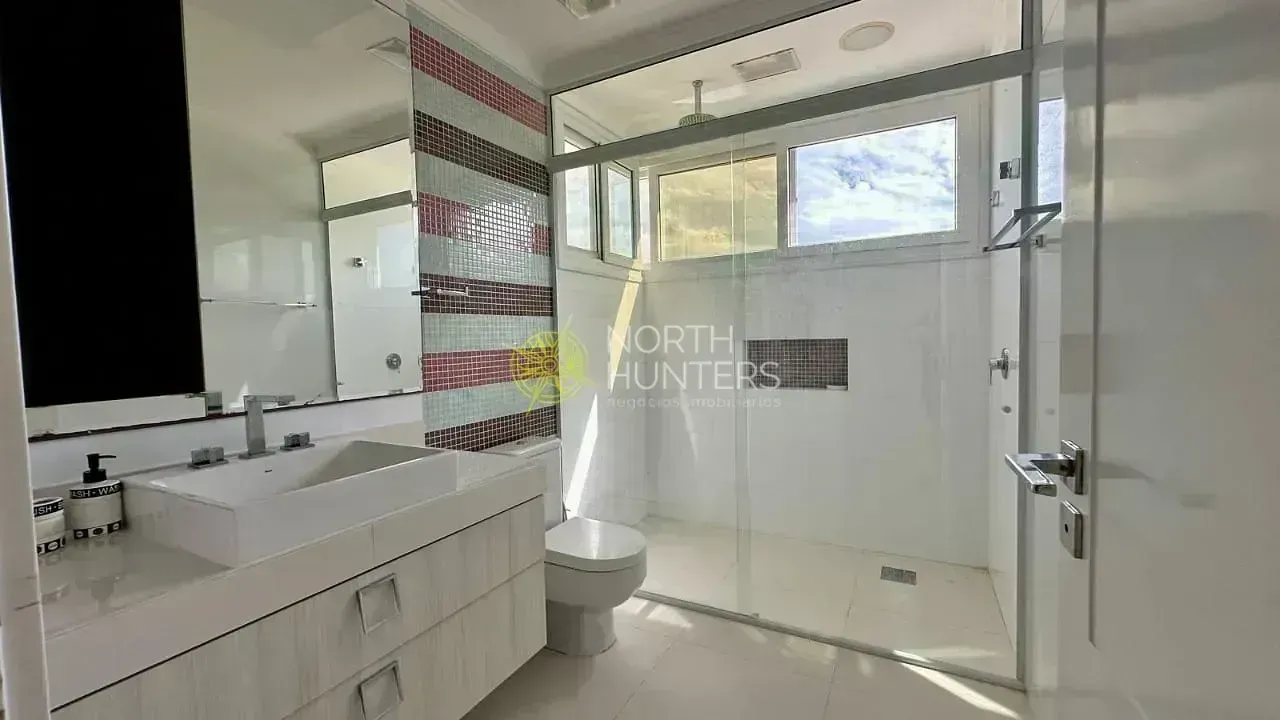 Furnished house with 9 bedrooms and a gas open kitchen — photo 62