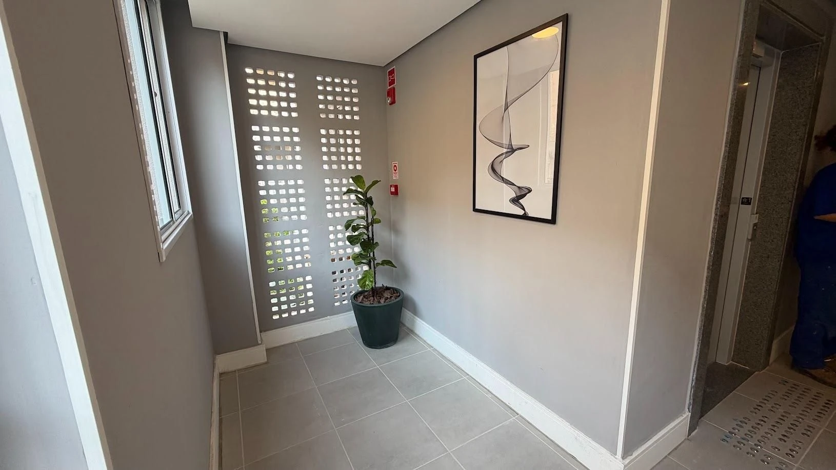 Apartamento de 2 quartos em condomínio com academia — photo 2