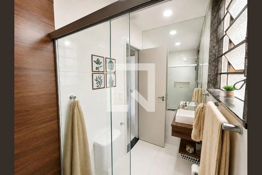 Casa mobiliada com 2 quartos e 90 m² — photo 2